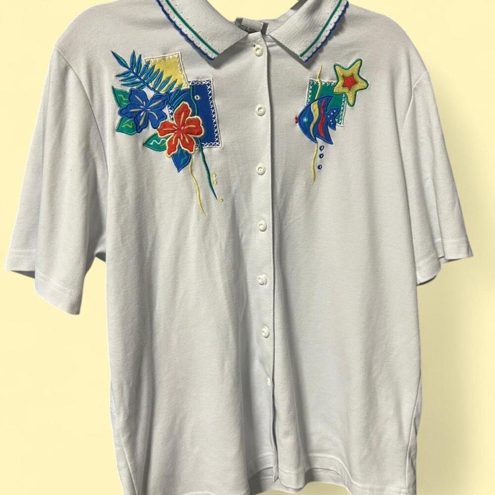 Vintage large 80s button front polo with scalloped collar & tropical fish